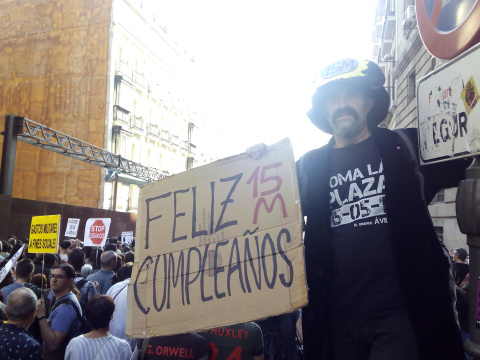 15M aniversario