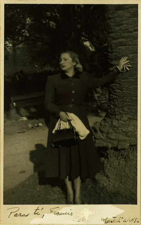 Fotografía de Cora Saravia. BNE, Arch.FF/1/22 Fotografía de Cora Saravia. BNE, Arch.FF/1/22