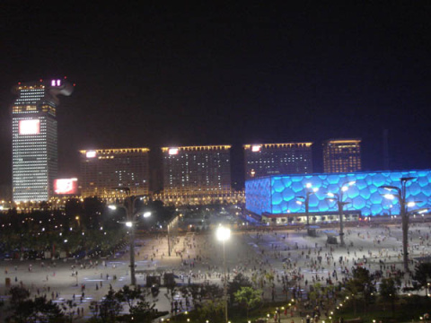 noche-cubo-de-agua.jpg noche-cubo-de-agua.jpg