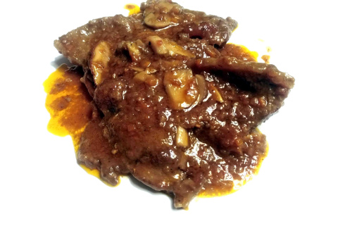 Fricandó de ternera con boletus. Pato confinado. Fricandó de ternera con boletus.