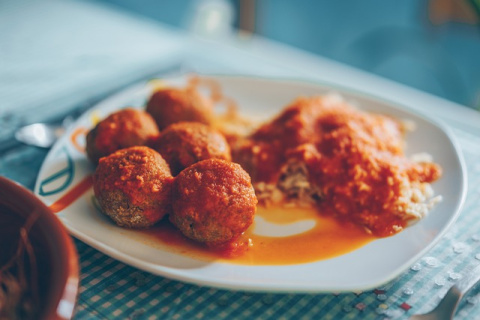 Albóndigas veganas. Foto: Antonio Cansino / Pixabay. Albóndigas veganas.