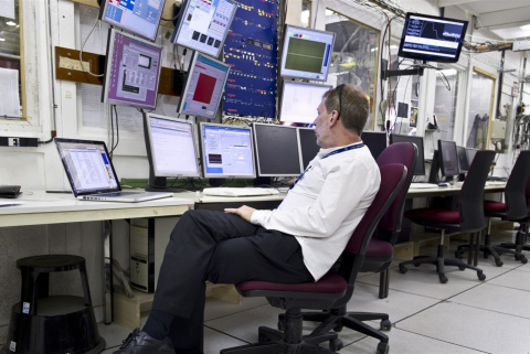 El Dr. Jeffrey Hangst a los mandos del experimento ALPHA del CERN.