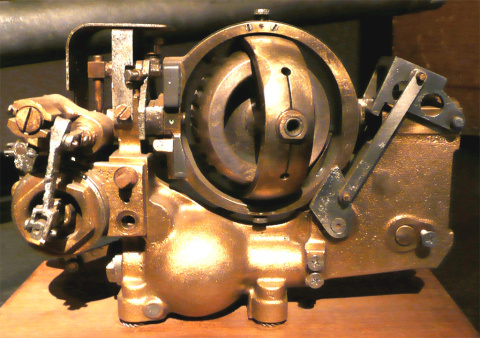 La compleja guía giroscópica Geradelaufapparat (VIII) para los torpedos de la Alemania Nazi. Imagen: Histórica, del dominio público.