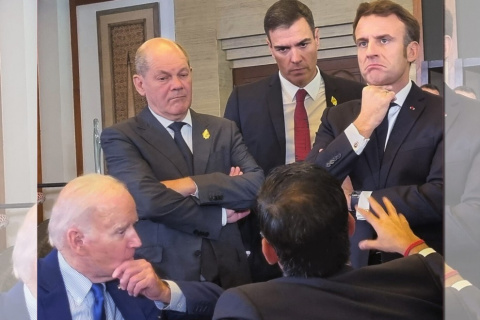 El presidente del Gobierno, Pedro Sánchez, junto a los máximos mandatarios de Alemania (Olaf Scholz), Francia (Emmanuel Macron), EEEU (Joe Biden) y Reino Unido (Rishi Sunak). — Pool Moncloa / Borja Puig de la Bellacasa El presidente del Gobierno, Pedro Sánchez, junto a los máximos mandatarios de Alemania (Olaf Scholz), Francia (Emmanuel Macron), EEEU (Joe Biden) y Reino Unido (Rishi Sunak). — Pool Moncloa / Borja Puig de la Bellacasa