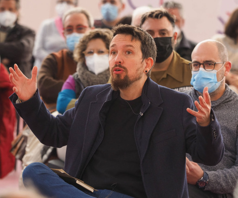  El ex vicepresidente del Gobierno, Pablo Iglesias, interviene en un coloquio junto a los candidatos de Unidas Podemos por Valladolid, en la Cúpula del Mileno de Valladolid, a 22 de enero de 2022, en Valladolid, Castilla y León (España). - 