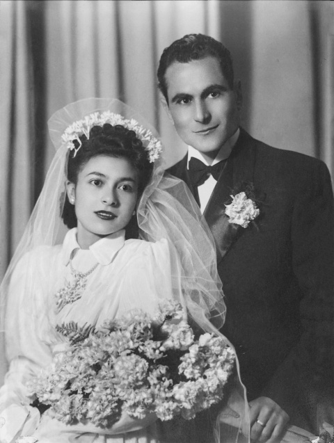 Ascensión Mendieta junto a su marido, Francisco Vargas, el día de su boda.- ARCHIVO FAMILIAR