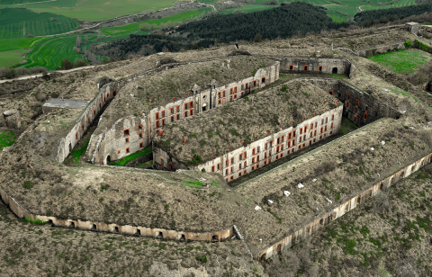  Vista aérea del Fuerte de San Cristóbal.- GOBIERNO DE NAVARRA