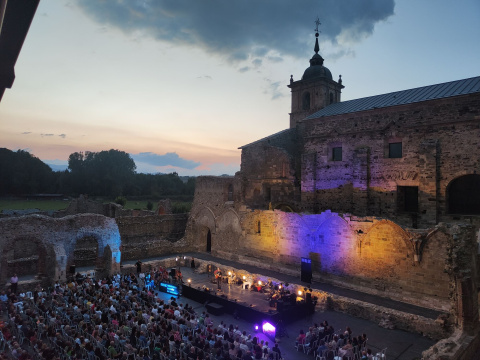  Concierto del gaitero Carlos Núñez