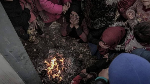 Los bombardeos de Idlib por Mohamed Saeed Los bombardeos de Idlib por Mohamed Saeed