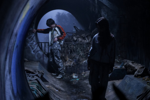 Jordán (Sasha Cócola) y Cornelia (Elena Matic), en 'Romancero'. Foto: Prime Video.
Jordán (Sasha Cócola) y Cornelia (Elena Matic), en 'Romancero'. Foto: Prime Video.