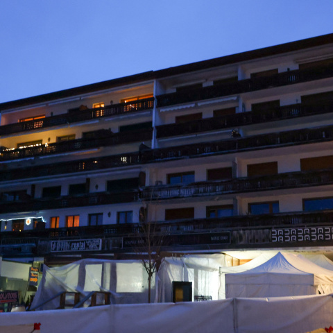 Vista del edificio que alberga el bar Le Constellation.