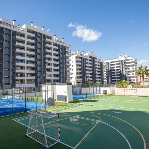 Vista del Residencial Les Naus, a 5 de febrero de 2026, en Alacant Vista del Residencial Les Naus, a 5 de febrero de 2026, en Alacant