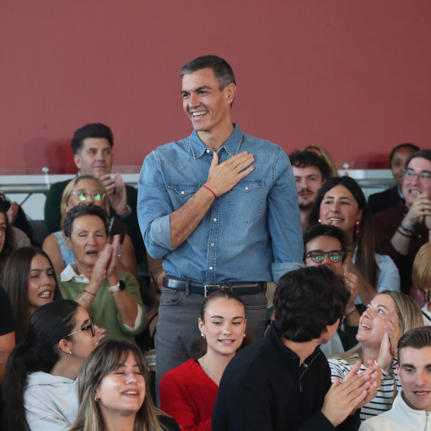 Pedro Sánchez en un acto de precampaña en Ponferrada, el 11 de octubre de 2026.