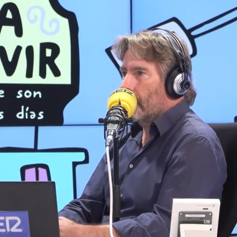 El periodista Javier del Pino en el 'A vivir'