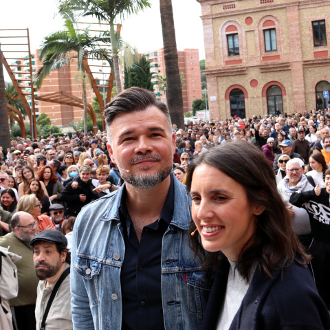 Gabriel Rufián e Irene Montero, en el acto electoral en Nou Barris (Barcelona). 24-10.2026 Gabriel Rufián e Irene Montero, en el acto electoral en Nou Barris (Barcelona).