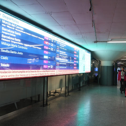 renfe-trenes Adif y las operadoras informan de las novedades sobre la recuperación de la circulación ferroviaria