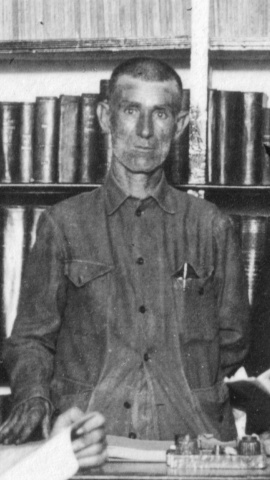 Francisco Gutiérrez Oñate, un carpintero autodidacta, a quien todos conocían como Frasquito. / Archivo Fernando Romero Francisco Gutiérrez Oñate, un carpintero autodidacta, a quien todos conocían como Frasquito. / Archivo Fernando Romero