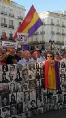 Vox enfila en Andalucía a las asociaciones de memoria histórica Vox enfila en Andalucía a las asociaciones de memoria histórica