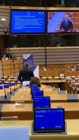 El alcalde de Zaragoza, Jorge Azcón (PP), habló ante un foro desierto por la pandemia a principios de julio en el CDR, en Bruselas. /CDR El alcalde de Zaragoza, Jorge Azcón (PP), habló ante un foro desierto por la pandemia a principios de julio en el CDR, en Bruselas. /CDR