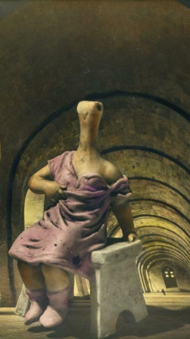 '29 rue d'Astorg', fotografía surrealista de Dora Maar en 1936. '29 rue d'Astorg', fotografía surrealista de Dora Maar en 1936.