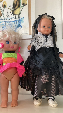 Las muñecas que utiliza la educadora Estela Buenaventura en sus sesiones informativas de educación sexual. Las muñecas que utiliza la educadora Estela Buenaventura en sus sesiones informativas de educación sexual.