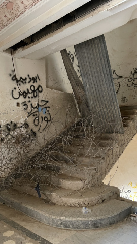 La destrucción es palpable en el antiguo palacio de Sadam Husein La destrucción es palpable en el antiguo palacio de Sadam Husein