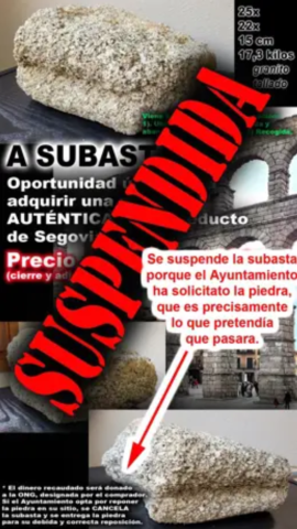 Imagen de las redes sociales del vecino, anunciando la suspensión de la subasta.