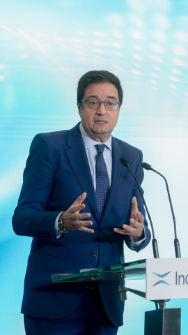 (Foto de ARCHIVO)El ministro para la Transformación Digital y de la Función Pública, Óscar López, interviene durante la presentación de IndraMind en la sede de INDRA, a 30 de octubre de 2025, en Madrid (España). IndraMind es la iniciativa tecnológica de Indra Group que desarrolla una IA soberana para la protección integral de nuestros ciudadanos, territorios, e infraestructuras y activos críticos físicos y digitales.Alberto Ortega / Europa Press30 OCTUBRE 2025;INDRA;PRESENTACIÓN;ECONOMÍA;INDRAMIND;EMPRESA;MINISTRO;30/10/2025