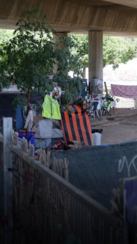 El Ayuntamiento de Palma ha decretado una orden: aquellos que vivan en la antigua carcel de Mallorca deben abandonar el complejo porque, de no ser así, se iniciará un procedimiento administrativo que podría derivar en sanciones de hasta 30.000 euros.

Hace 18 años nacimos con un compromiso: hacer un periodismo útil para la sociedad. Solo podemos continuar con esta labor si contamos con el apoyo de personas como tú.

Únete a la comunidad de Público. 18 años no son nada… cuando nos queda tanto por contar. Periodismo incómodo para tiempos difíciles. https://bit.ly/3VylhmD


Periodismo, investigación y compromiso para construir un mundo más igualitario.
¡Suscríbete ya a nuestro canal!: https://bit.ly/2U8nM0q
Visita: https://www.publico.es
Síguenos en Facebook: https://www.facebook.com/diario.publico/
Síguenos en Twitter: https://twitter.com/publico_es
Síguenos en Instagram: https://www.instagram.com/publico.es
Síguenos en TikTok: https://www.tiktok.com/@publico_es
Síguenos en Bluesky: https://bsky.app/profile/publico.es