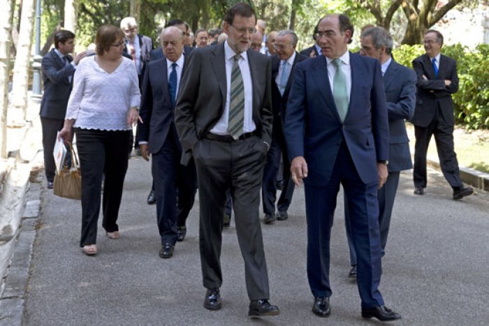 Rajoy busca entre los empresarios cómplices de su 'milagro económico'