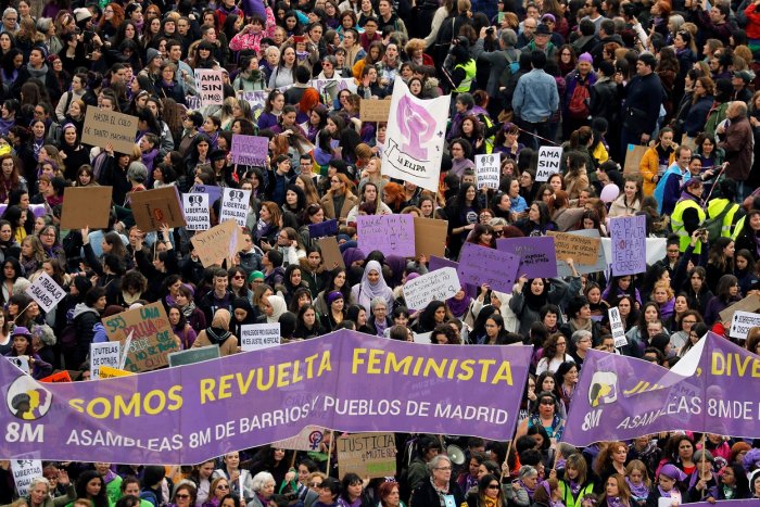 Del 8-M al Ingreso Mínimo Vital: rebrota la caza de brujas contra el feminismo