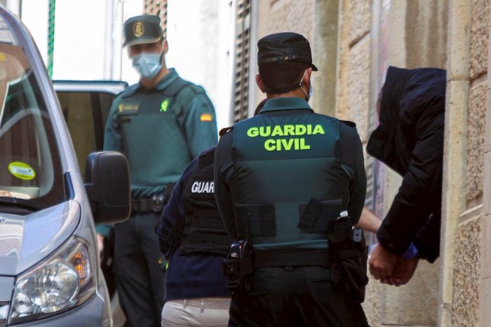 Una mujer resulta herida grave tras ser apuñalada por su expareja en València