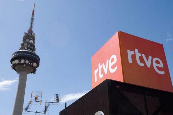 El presidente de RTVE anuncia un lobby público para que las plataformas paguen tasas
