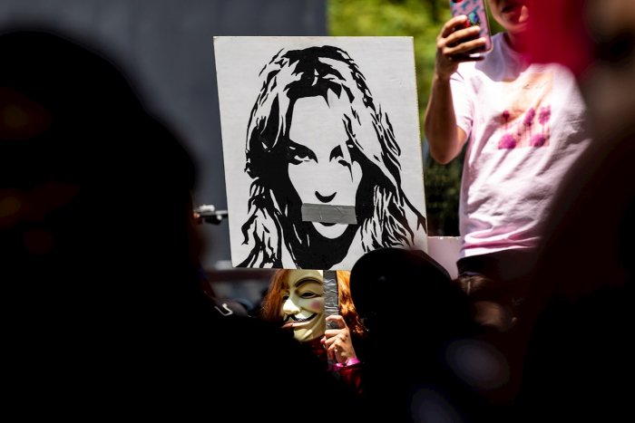 Britney Spears suplica ser libre tras 13 años de tutela: "No soy feliz"