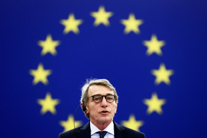 Sassoli dice que la UE defenderá sus valores democráticos frente a la intolerancia con sanciones "inéditas"