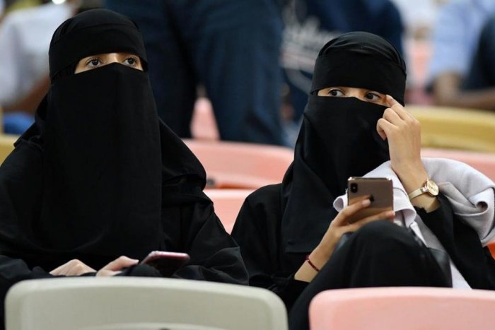 La violación de los derechos humanos de las mujeres no evita que la Supercopa se mantenga en Arabia Saudí