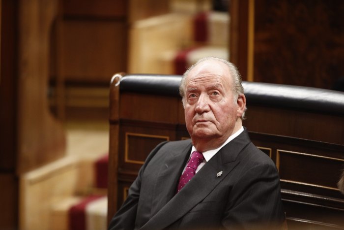 La mayoría de los grupos del Congreso expresan su 'bochorno' por el regreso de Juan Carlos I