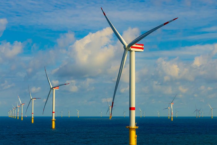 Repsol y la danesa Ørsted se alían en el mercado eólico marino español