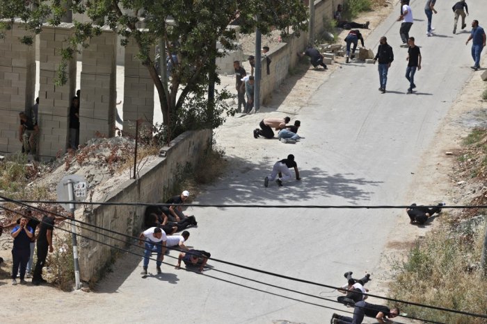 Muere un palestino por las heridas sufridas en una redada israelí en Yenín el viernes