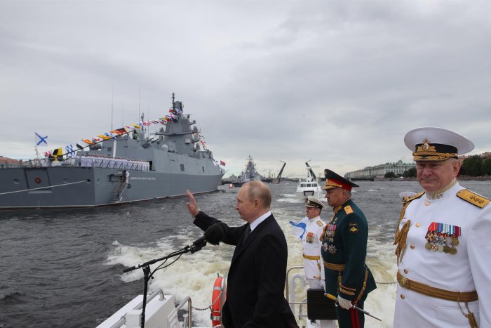 Putin anuncia la expansión de las bases rusas dentro de su nueva doctrina naval