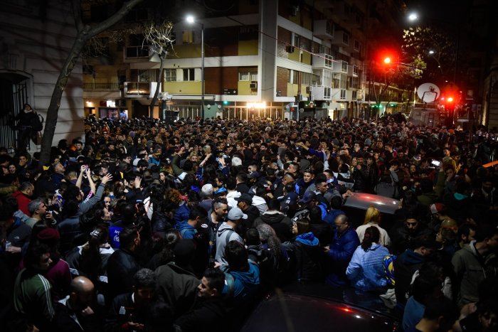 Masiva concentración en defensa de la democracia en Argentina tras el atentado contra Cristina Fernández de Kirchner