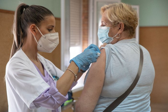 Una vacuna universal contra la gripe con tecnología de ARN funciona en ratones