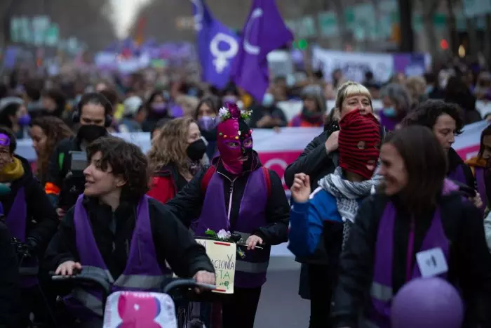 La Comisión 8M llama a "desbordar" las calles en la manifestación feminista que recupera su recorrido prepandemia