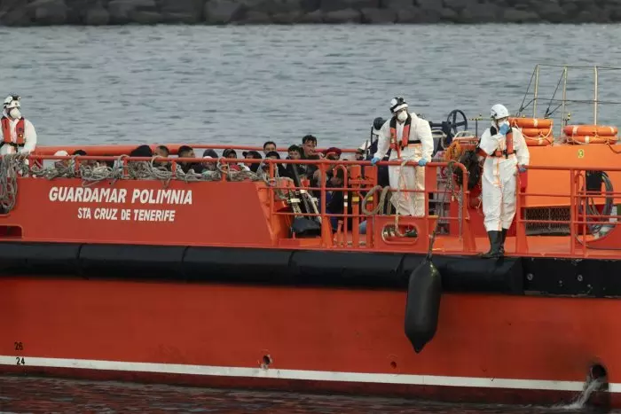 Salvamento Marítimo perderá dos embarcaciones en Canarias en pleno repunte migratorio