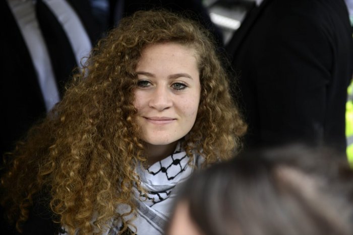 El Ejército israelí detiene a Ahed Tamimi, activista por la resistencia palestina