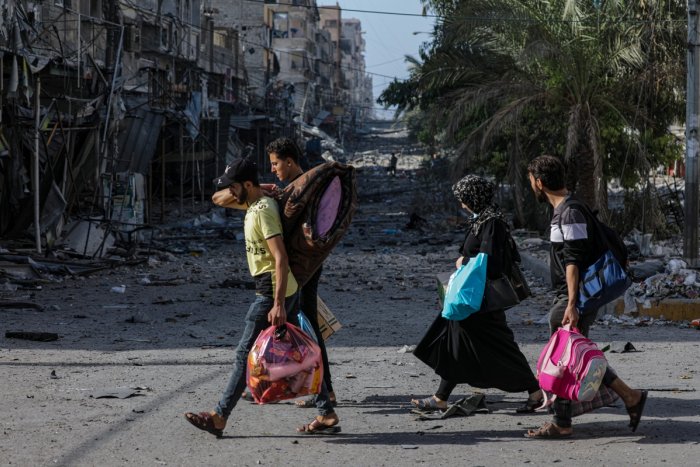 El número de muertos en Gaza supera los 10.000 un mes después del inicio de la invasión israelí de Palestina