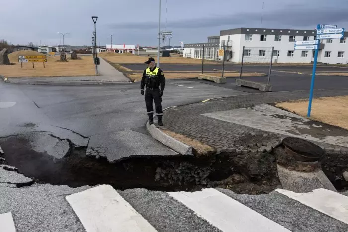 Continúa la actividad sísmica en Islandia mientras el nivel de dióxido de azufre indica la cercanía de una erupción volcánica