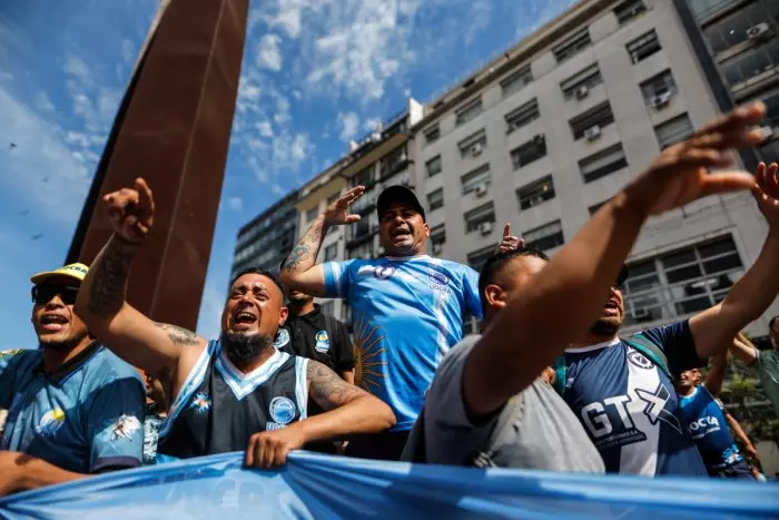 El proyecto de emergencia pública de Milei plantea un "terremoto legal" en Argentina