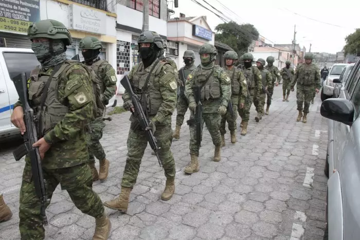 Al menos seis presos se fugan del mayor centro penitenciario de Ecuador en plena crisis carcelaria