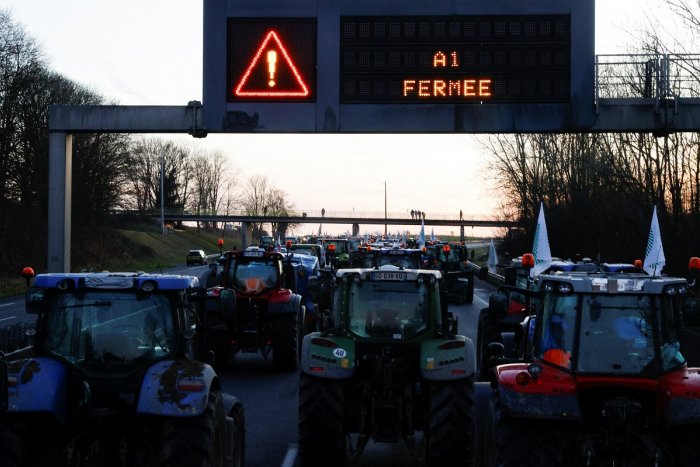 La protesta de agricultores se desinfla en Francia, aunque todavía hay 40 bloqueos activos